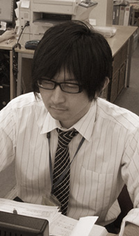 前田 徹也
